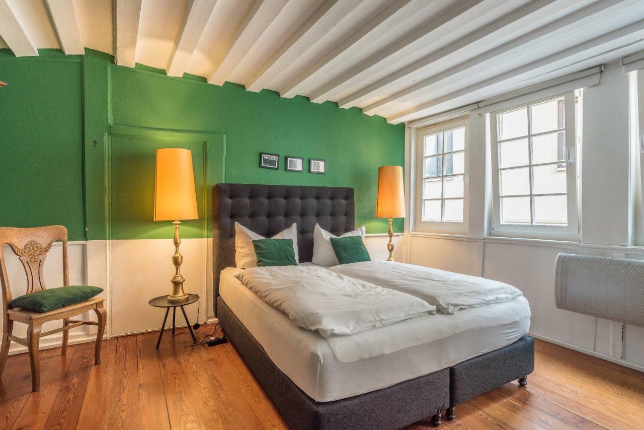 Privatzimmer In Bester Altstadtlage Tübingen Exterior foto